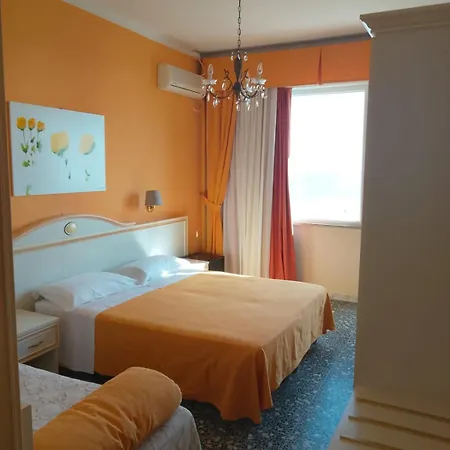 Hotel Hollywood 3*