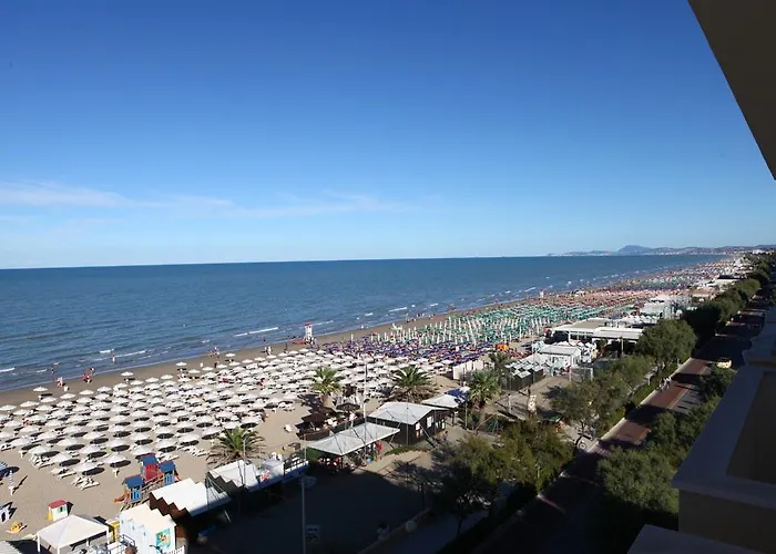 Hollywood Hotel Senigallia